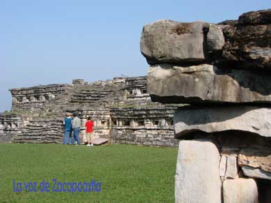 ZONA ARQUEOLGICA DE YOHUALICHAN 